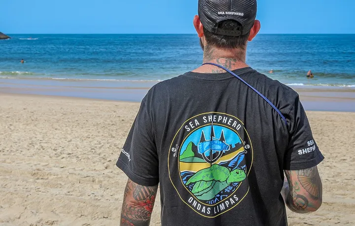 Camiseta da campanha Ondas Limpas
